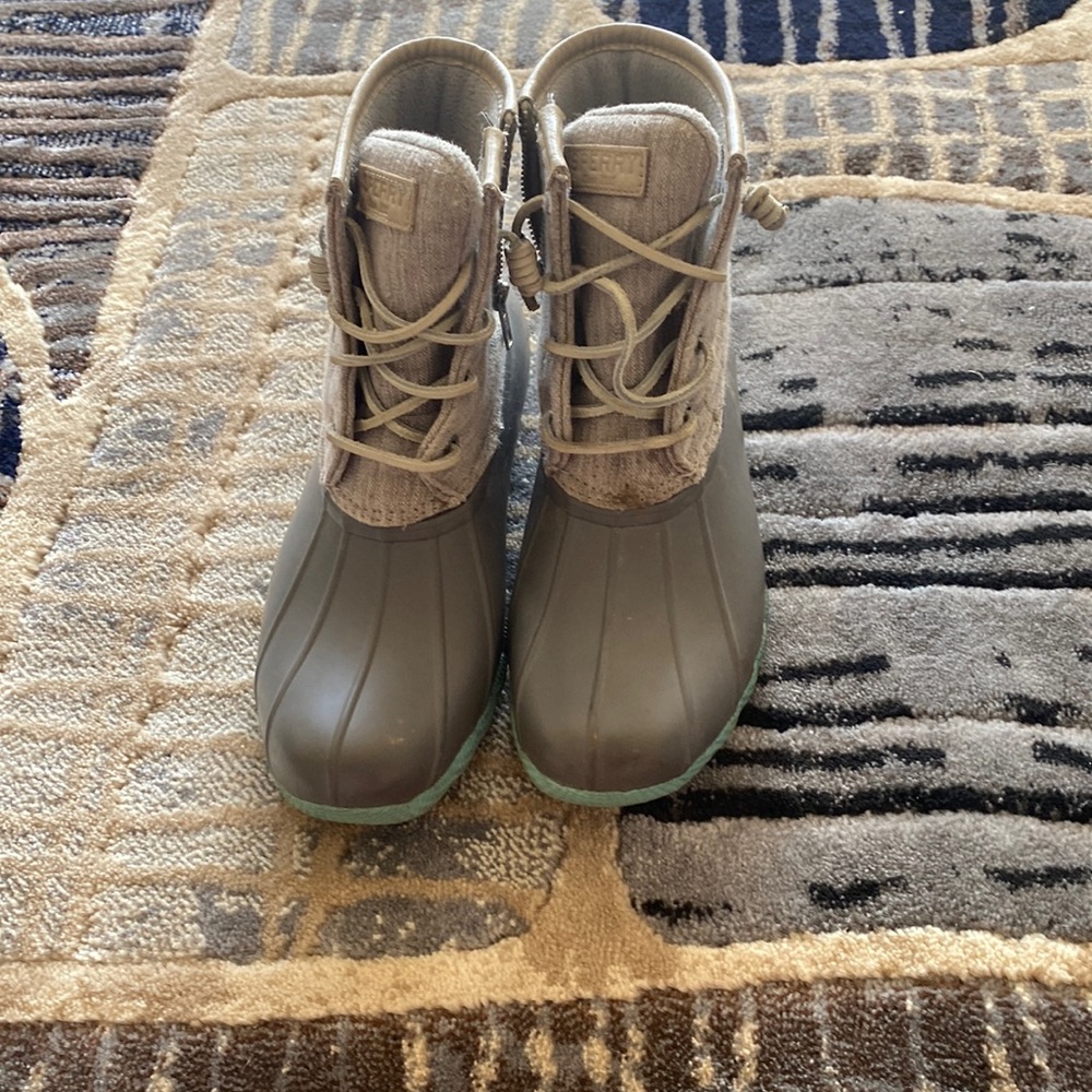 Sperry Duck Boots 🐤🤩
